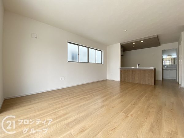 明石市魚住町西岡　新築一戸建て　７期　１号棟