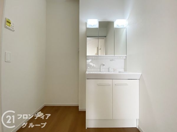 明石市魚住町西岡　新築一戸建て　７期　３号棟