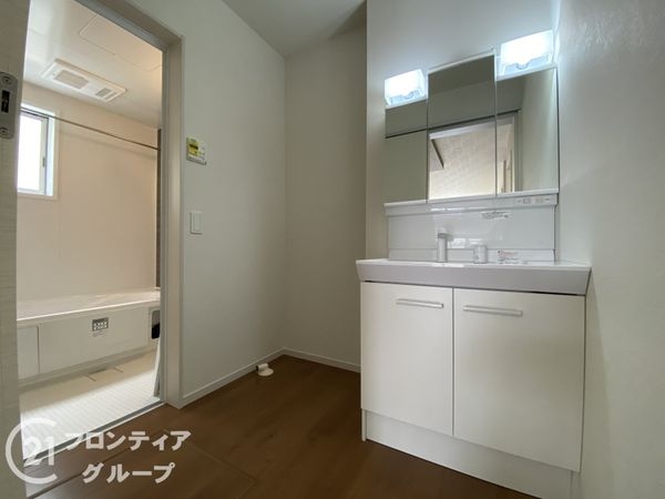 明石市魚住町西岡　新築一戸建て　７期　３号棟