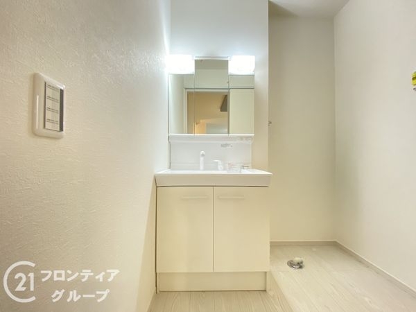 神戸市垂水区神陵台８丁目　新築一戸建て　1号棟