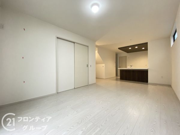 神戸市垂水区神陵台８丁目　新築一戸建て　1号棟