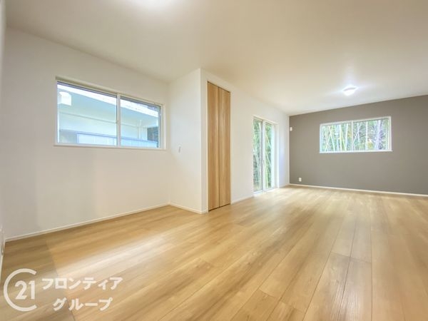 神戸市西区伊川谷町有瀬　新築一戸建て　第1　2号棟