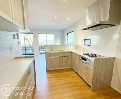 明石市松が丘５丁目　新築一戸建て　B号地
