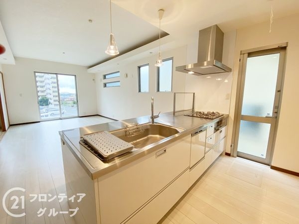 神戸市垂水区小束山手３丁目　中古一戸建て