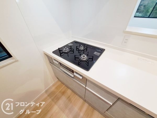 神戸市西区南別府４丁目　新築一戸建て