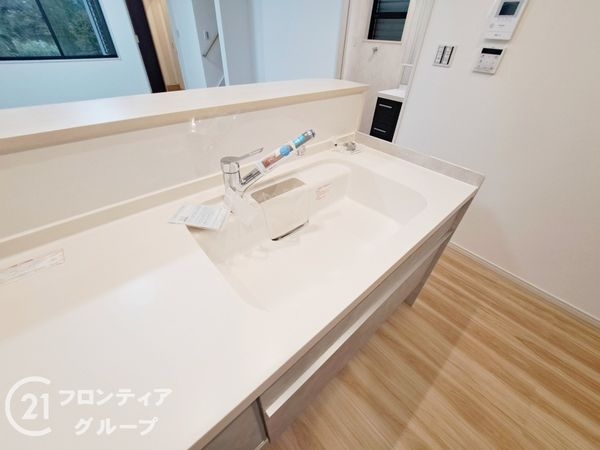 神戸市西区南別府４丁目　新築一戸建て