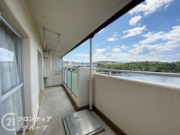 研究学園５団地　５２５号棟　中古マンション