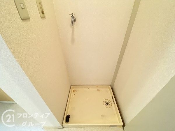 研究学園５団地　５２５号棟　中古マンション