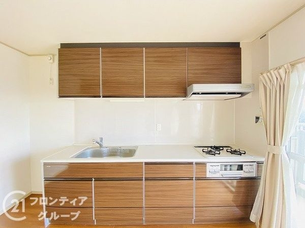 研究学園５団地　５２５号棟　中古マンション