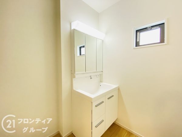 神戸市垂水区南多聞台８丁目　新築一戸建て　3号棟