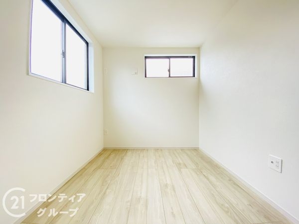 神戸市垂水区南多聞台８丁目　新築一戸建て　2号棟