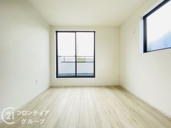 神戸市垂水区南多聞台８丁目　新築一戸建て　2号棟