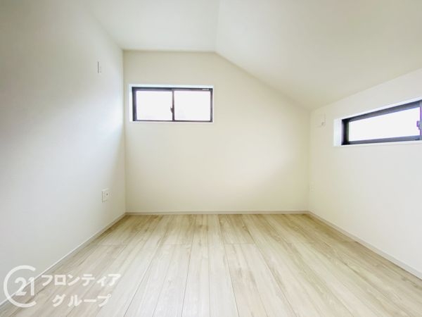 神戸市垂水区南多聞台８丁目　新築一戸建て　2号棟