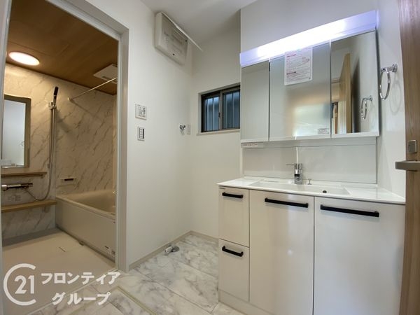 明石市二見町東二見　新築一戸建て