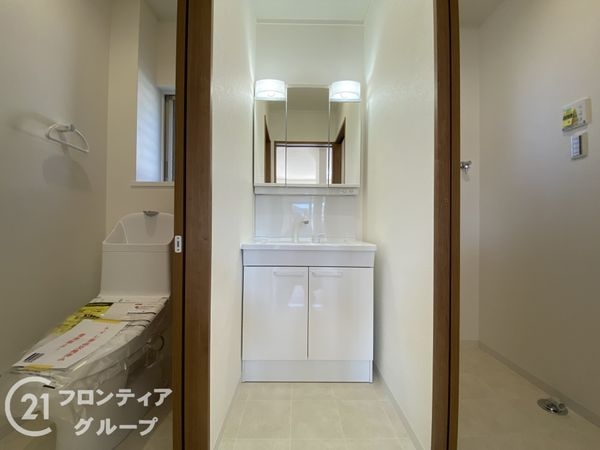 明石市二見町西二見駅前３丁目の中古一戸建て