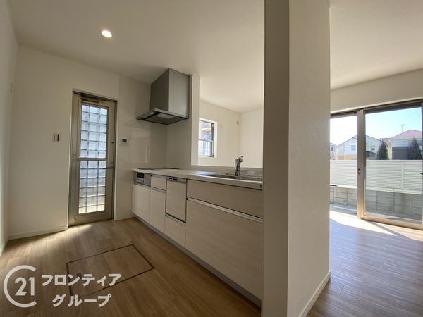 明石市二見町西二見駅前３丁目の中古一戸建て