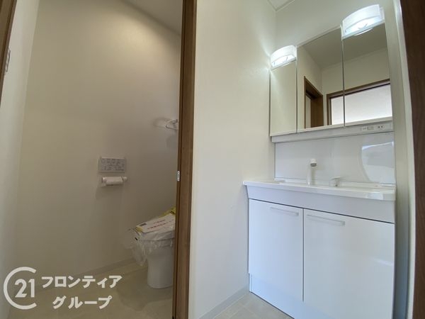 明石市二見町西二見駅前３丁目の中古一戸建て