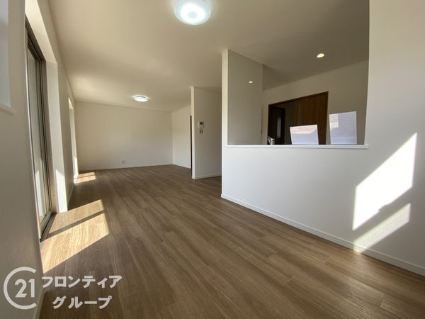 明石市二見町西二見駅前３丁目の中古一戸建て