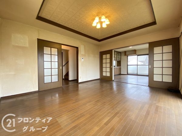 神戸市西区岩岡町野中　中古一戸建て