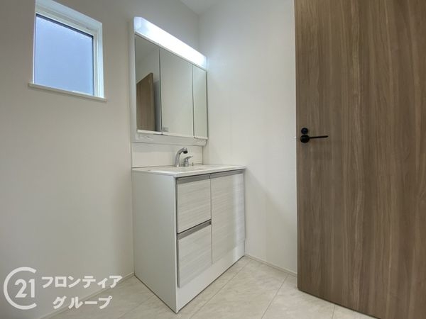 神戸市西区水谷２丁目　新築一戸建て　２４－１期　１号棟