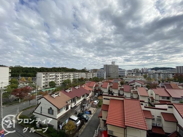 名谷17団地70号棟　中古マンション