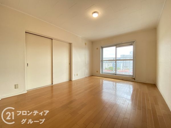 名谷17団地70号棟　中古マンション