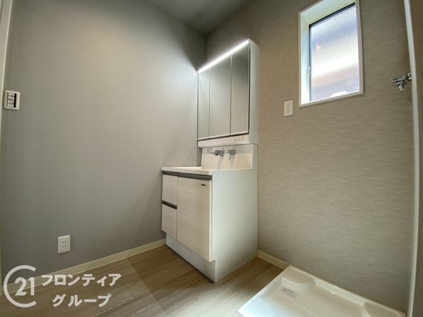 明石市大久保町大窪　新築一戸建て