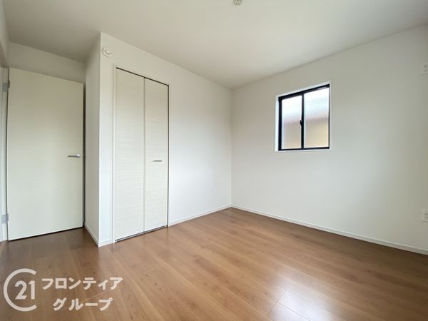 神戸市西区岩岡町岩岡　新築一戸建て　１期　２号棟