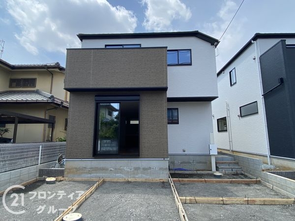 神戸市西区岩岡町岩岡　新築一戸建て　１期　２号棟
