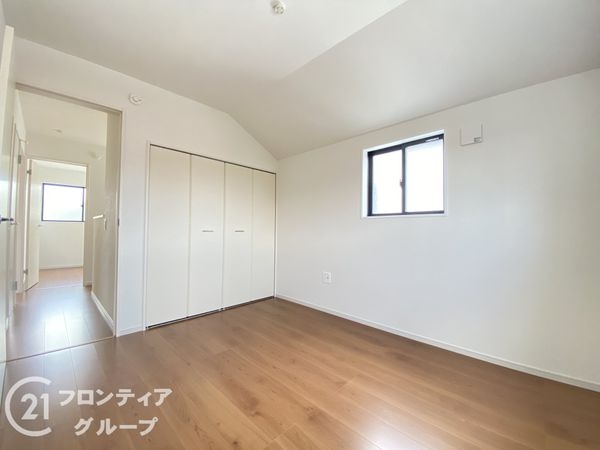 神戸市西区岩岡町岩岡　新築一戸建て　１期　２号棟