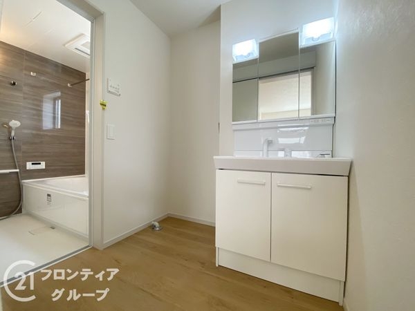 神戸市西区岩岡町岩岡　新築一戸建て　１期　１号棟
