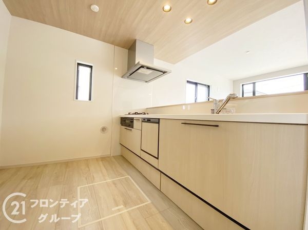 神戸市西区桜が丘西町４丁目　新築一戸建て　１期　１号棟