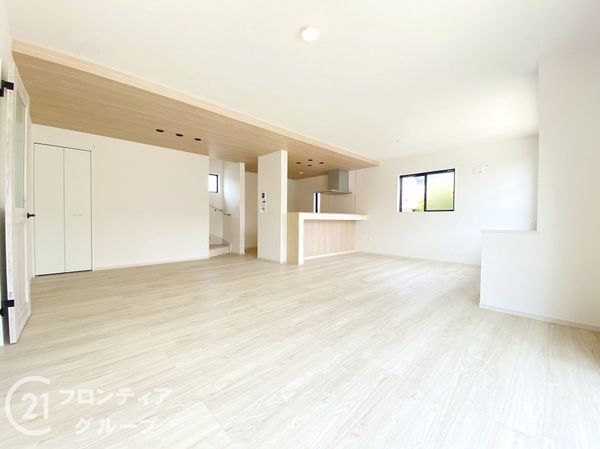 神戸市西区桜が丘西町４丁目　新築一戸建て　１期　１号棟