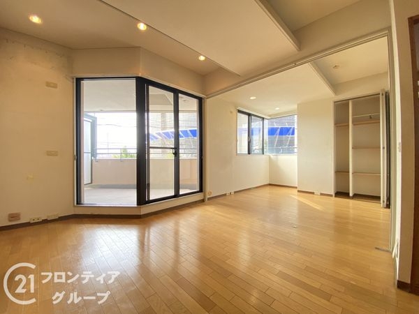 プリマベーラ伊川谷　中古マンション