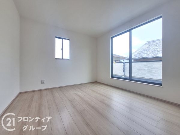 神戸市垂水区神陵台５丁目　新築一戸建て　２号棟
