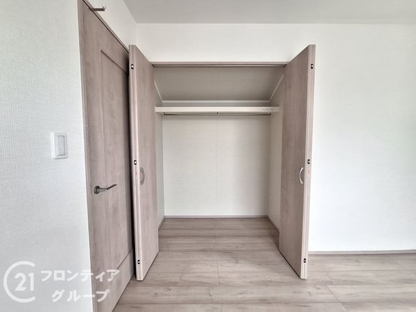 神戸市垂水区神陵台５丁目　新築一戸建て　２号棟