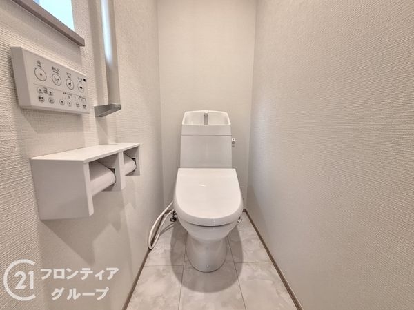 神戸市垂水区神陵台５丁目　新築一戸建て　２号棟