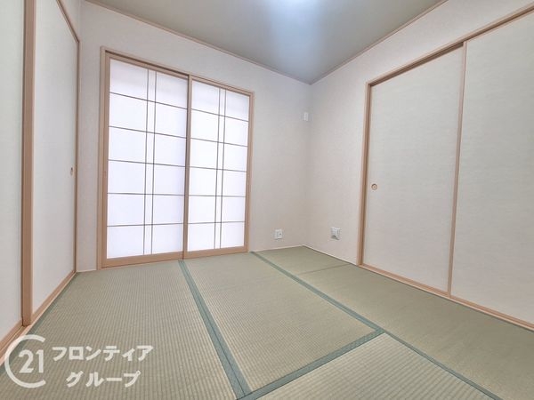 神戸市垂水区神陵台５丁目　新築一戸建て　２号棟