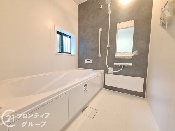 神戸市垂水区神陵台５丁目　新築一戸建て　２号棟