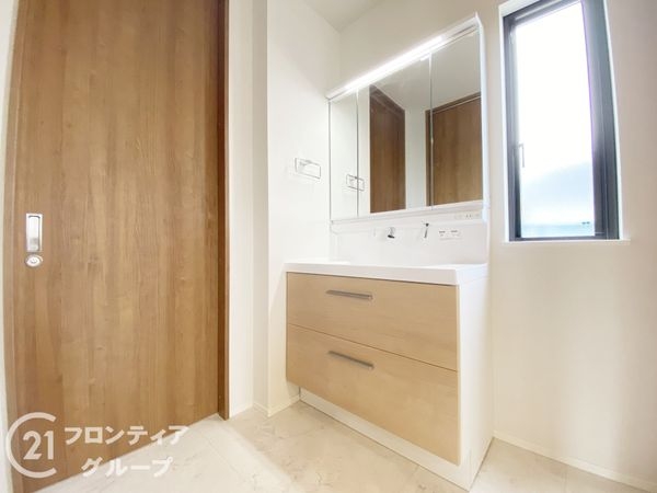 明石市松江　新築一戸建て　1号棟