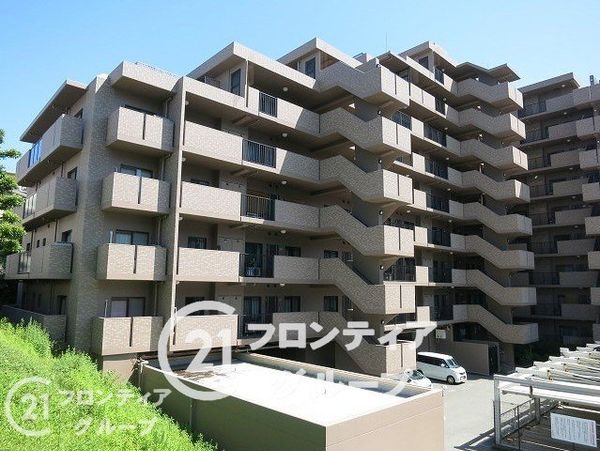 アルファステイツ朝霧丘　中古マンション