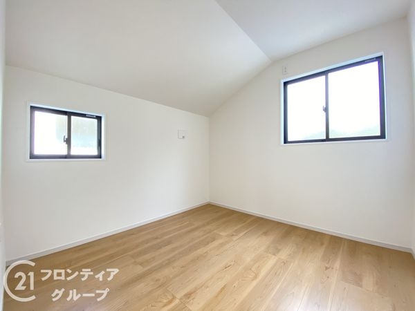 明石市松が丘５丁目　新築一戸建て　１期　３号棟