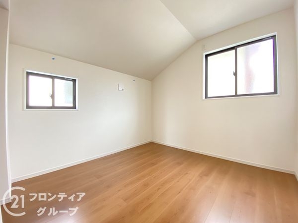 明石市松が丘５丁目　新築一戸建て　１期　４号棟