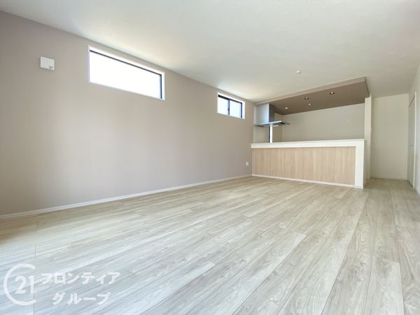 神戸市垂水区神陵台８丁目　新築一戸建て　１期　全１区画