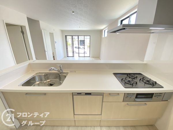 神戸市垂水区神陵台８丁目　新築一戸建て　１期　全１区画