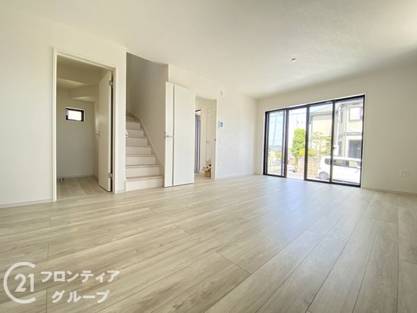 神戸市垂水区神陵台８丁目　新築一戸建て　１期　全１区画