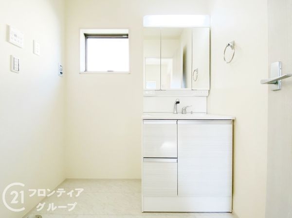 神戸市西区玉津町新方　新築一戸建て　８期　１号棟