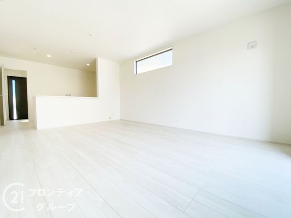 神戸市西区玉津町新方　新築一戸建て　８期　１号棟