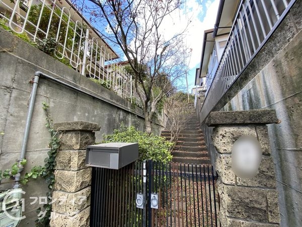 明石市魚住町錦が丘２丁目の中古一戸建て