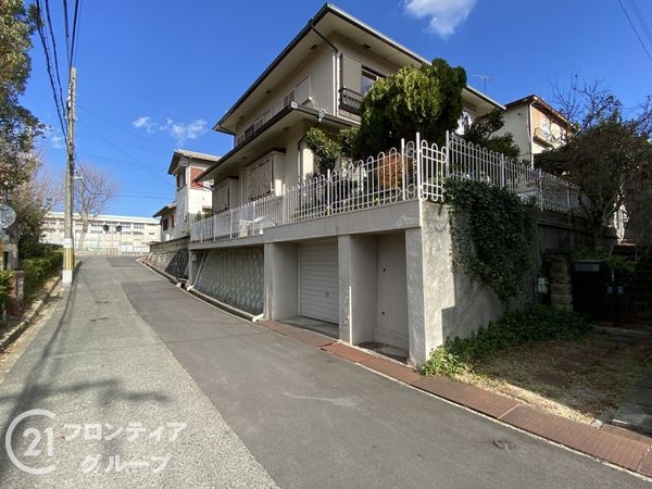明石市魚住町錦が丘２丁目の中古一戸建て
